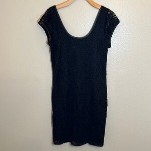 Tart Black Short Sleeve Lace Dress